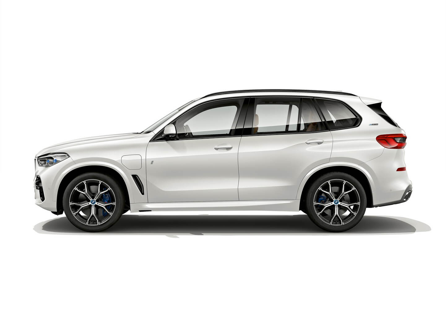 Плагин-гибрид BMW X5 xDrive45e iPerformance