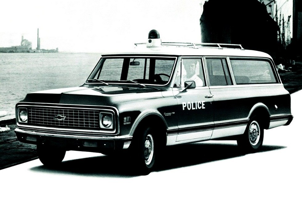 1972 chevrolet c10 suburban полицейский