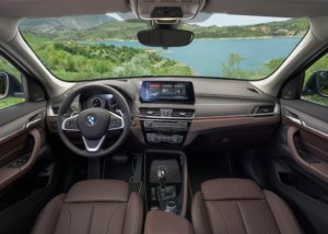 фото салон BMW X1 2019-2020