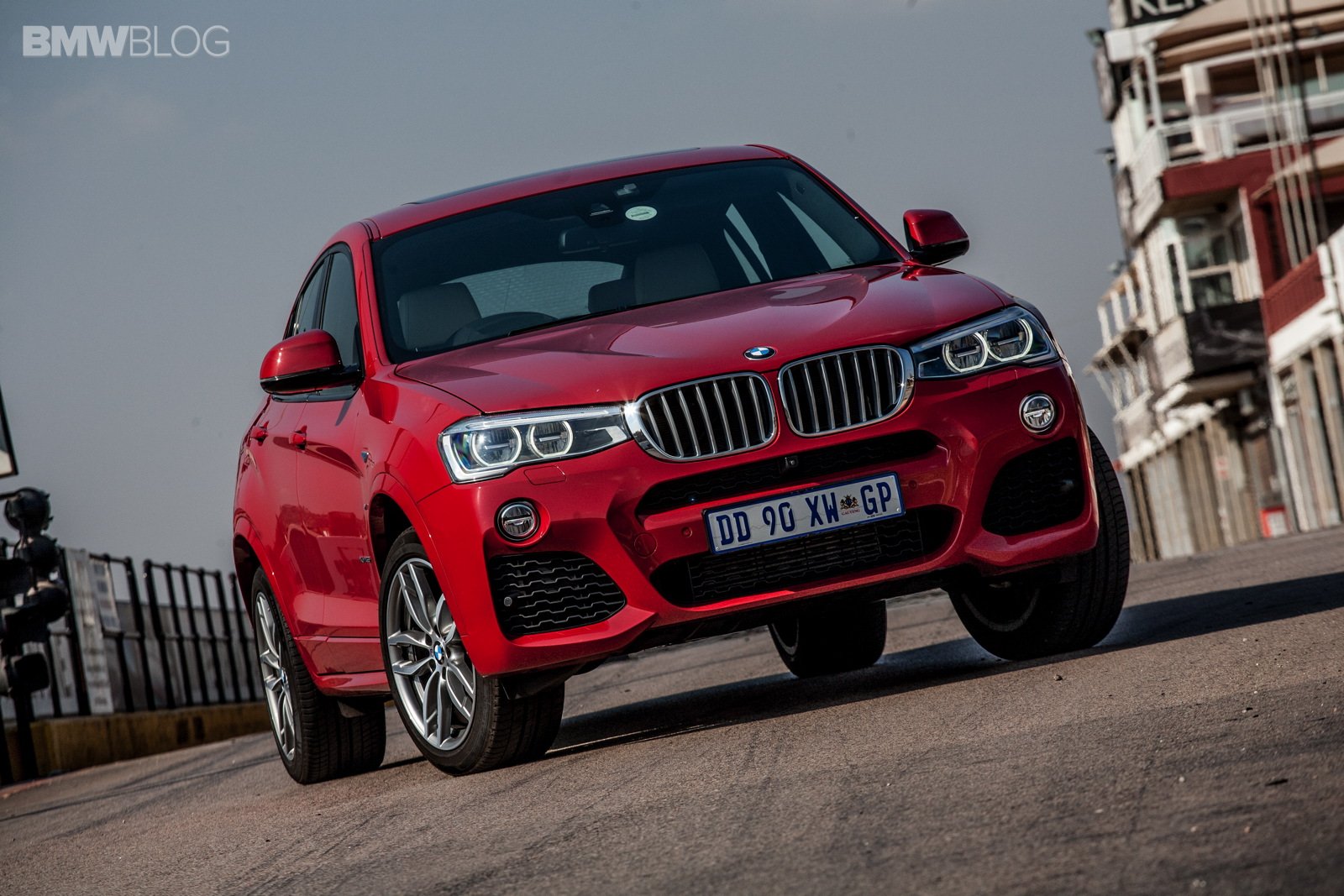 9_bmw-x4-xdrive35i-m-sport-melbourne-red-8